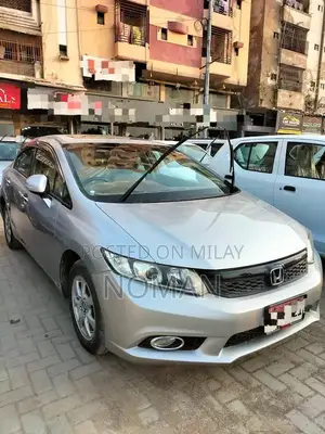 Honda Civic Vti Oriel Prosmatec Sedan 2014 Model
