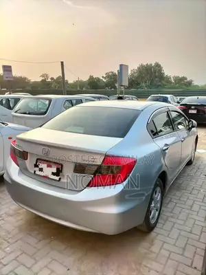 Honda Civic Vti Oriel Prosmatec Sedan 2014 Model
