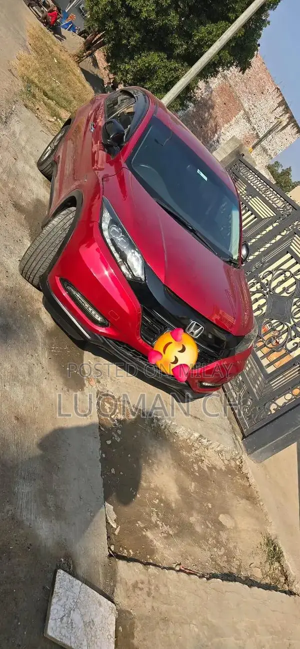 Honda Vezel 2016 Imported Compact SUV with 2022 Registration