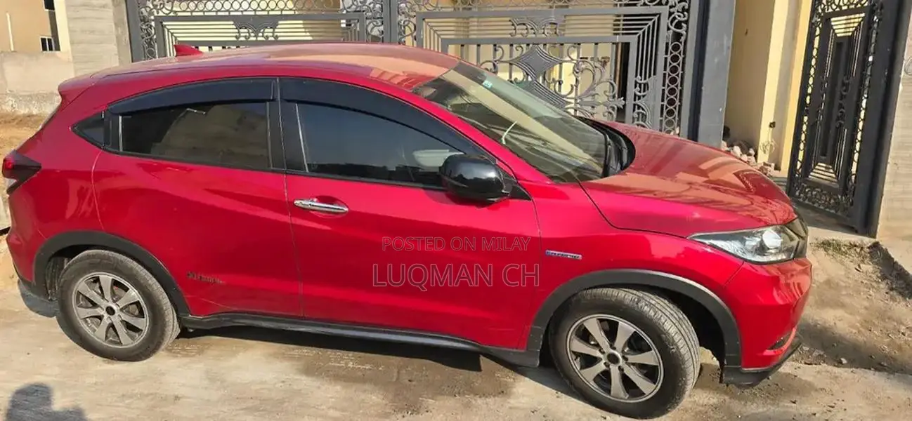 Honda Vezel 2016 Imported Compact SUV with 2022 Registration