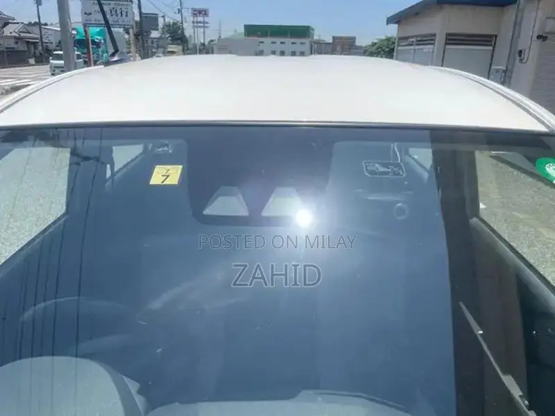 Daihatsu Mira Fresh Compact Import Sedan