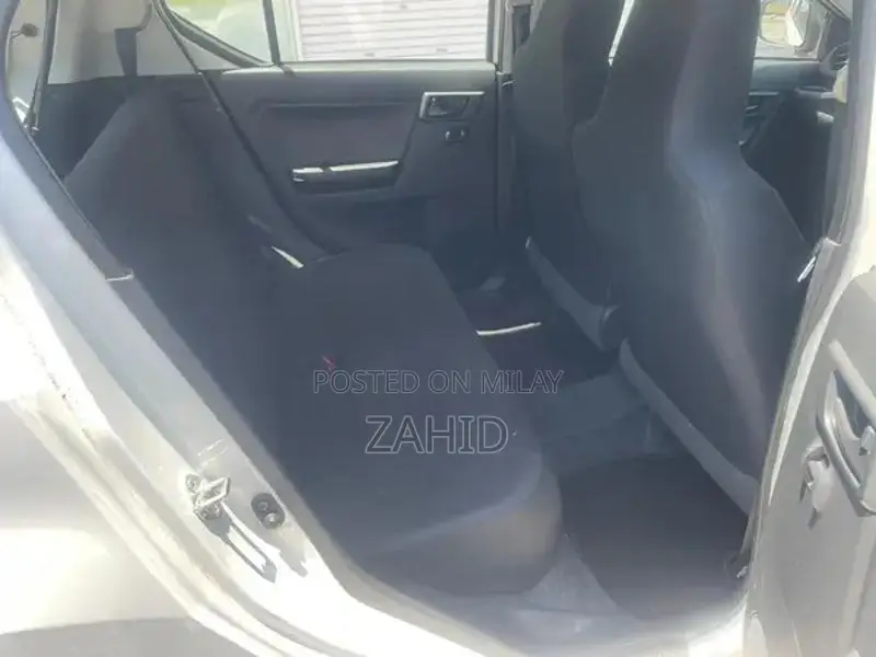 Daihatsu Mira Fresh Compact Import Sedan