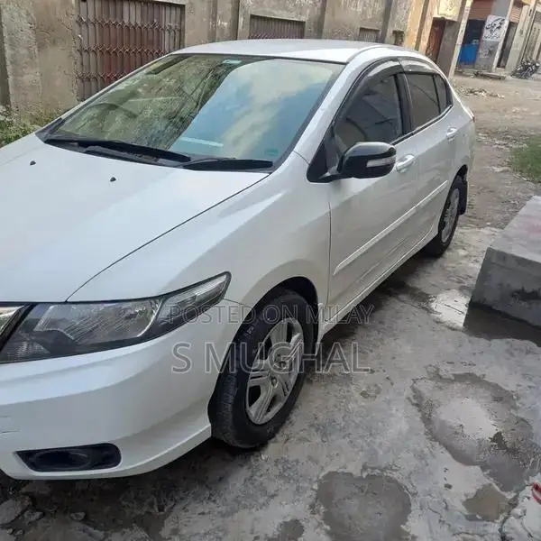 Honda City Sedan 2018 Reliable Compact Sedan