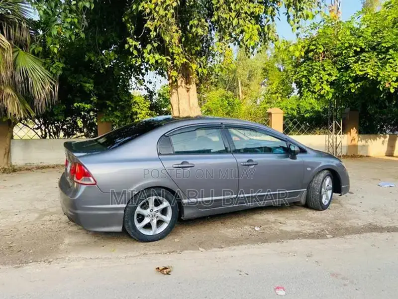 Honda Civic Reborn 2008 Automatic Sedan with Excellent Condition