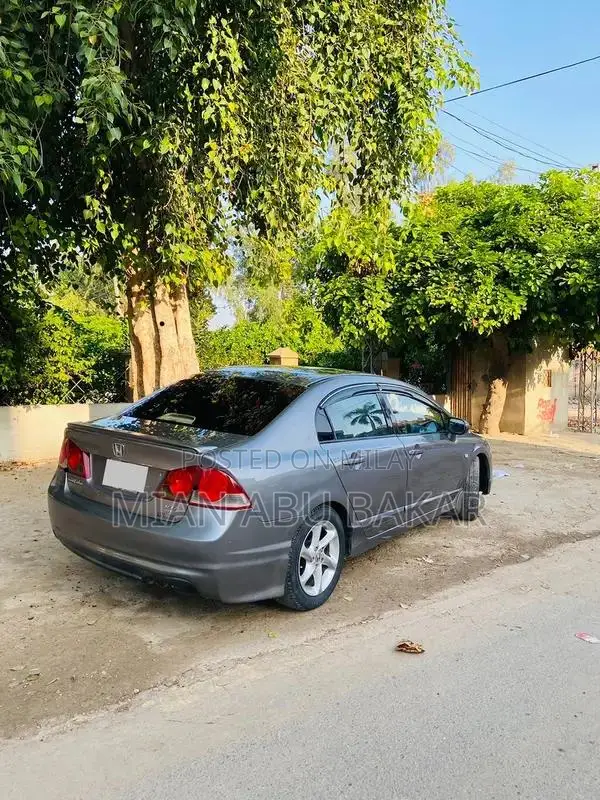 Honda Civic Reborn 2008 Automatic Sedan with Excellent Condition
