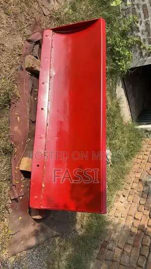 Photo - Massey Ferguson 260 Agricultural Front Blade for Tractor