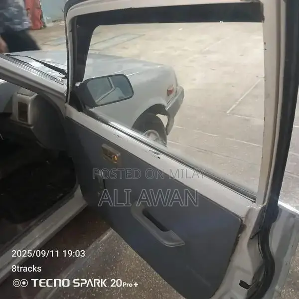 Versatile Vehicle Ready for Immediate Use