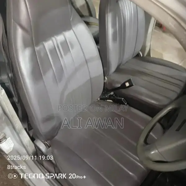 Versatile Vehicle Ready for Immediate Use