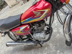 Honda CG 125 Motorcycle 2019 Model