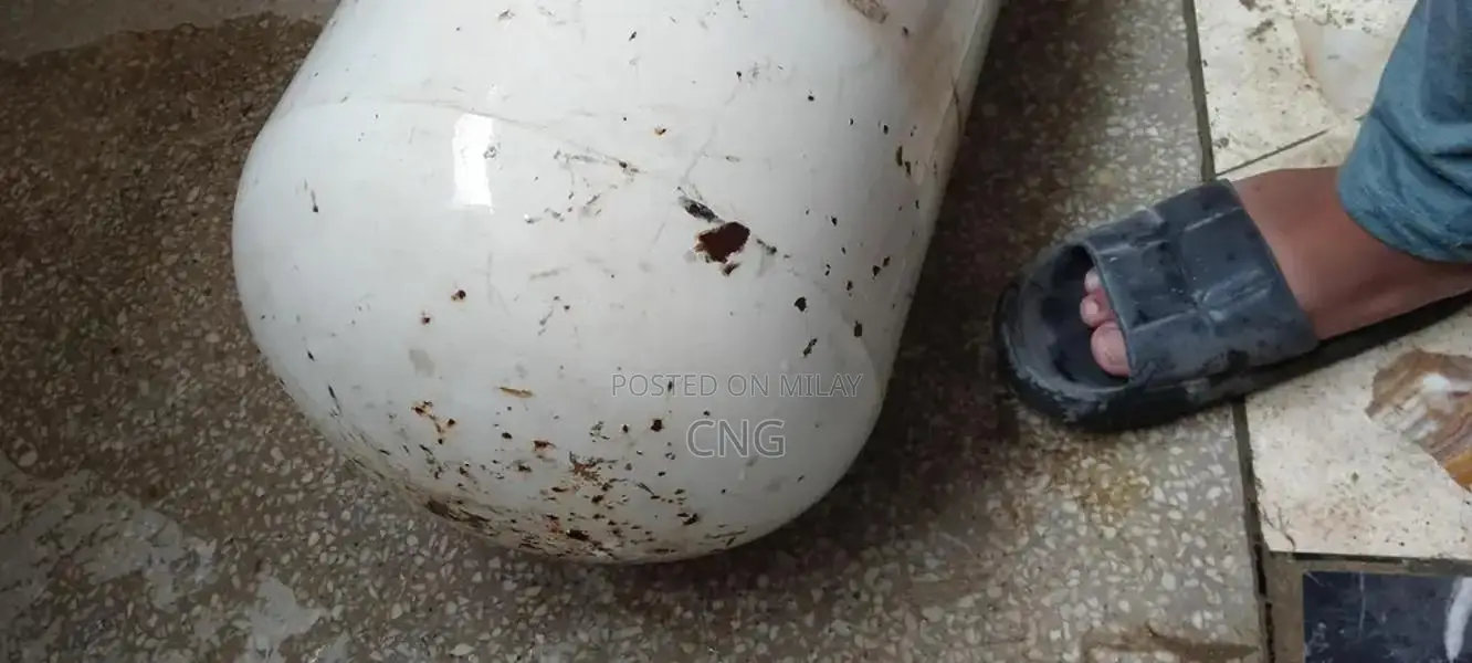 CNG Cylinder - Genuine Condition, High Quality Automotive Fuel Tank