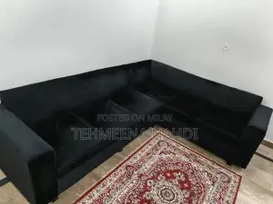 Modern 3-Seater L-Shape Sofa in Black - Pristine Condition