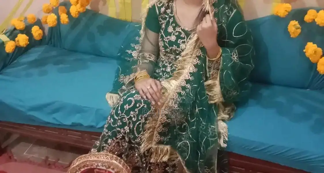 Macxi Disposable Single-Use Clothing Set