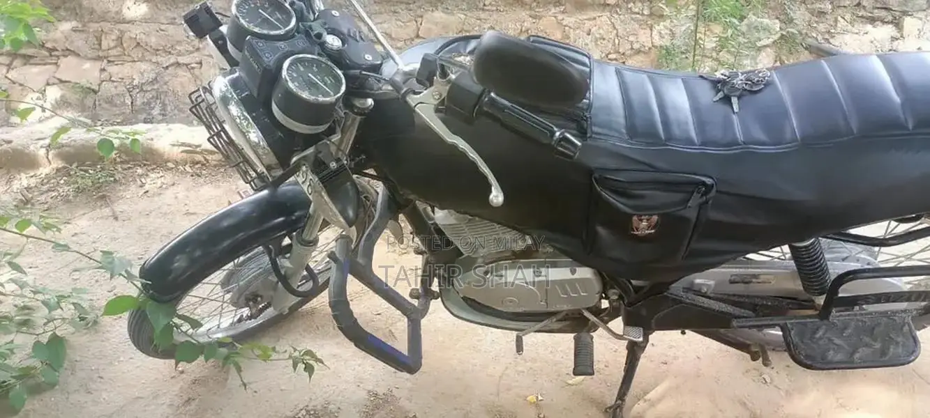 2025 Model High-Performance Vehicle