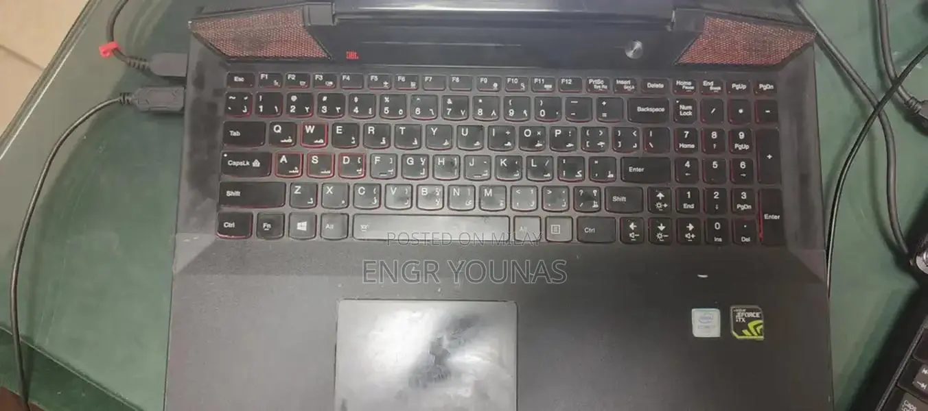 Lenovo Y700 Gaming Laptop with High-Performance Components