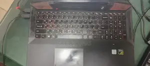 Lenovo Y700 Gaming Laptop with High-Performance Components