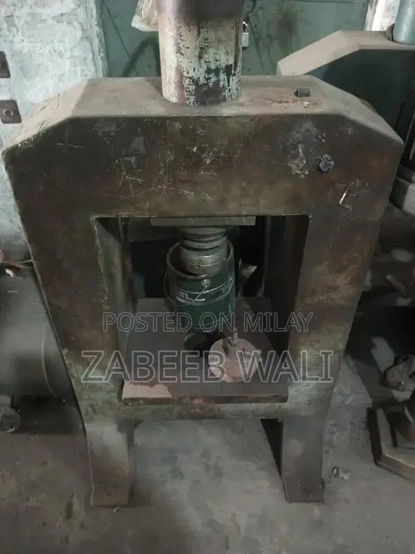 Industrial Hydraulic Press Machine for Multiple Applications