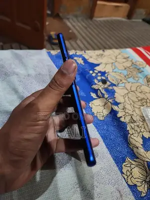 OnePlus 8 Pro High-Performance Smartphone