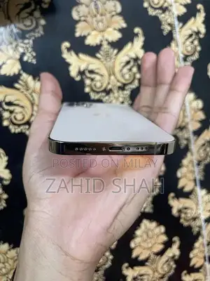 Apple iPhone 12 Pro 128GB Unlocked Smartphone