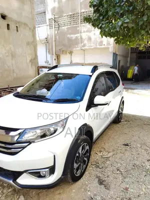Honda BR-V S 2021 Pearl White 7-Seater SUV