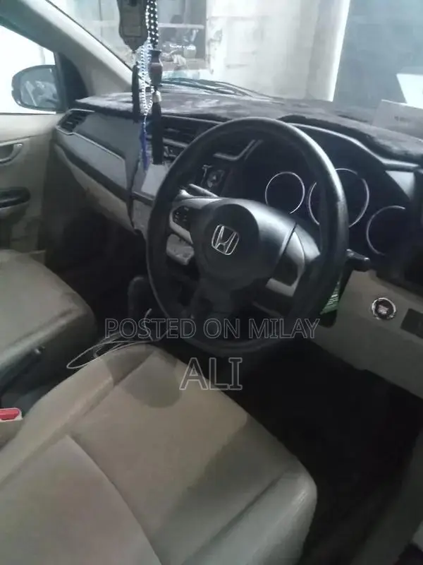 Honda BR-V S 2021 Pearl White 7-Seater SUV