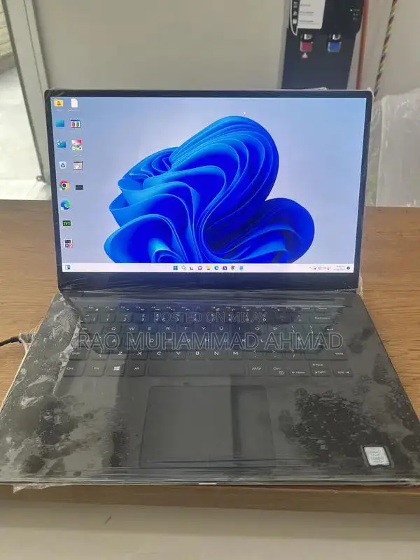 Dell XPS 7590 Gaming Laptop Core i7 15.6-inch