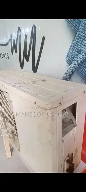 Midea Air Conditioner - Efficient Cooling System