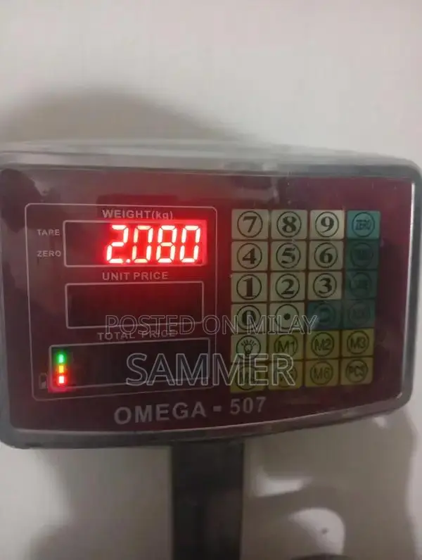 White Humidifier with Advanced Features