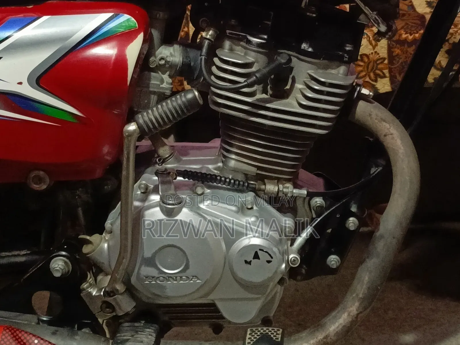 New Honda CB 2023 Red