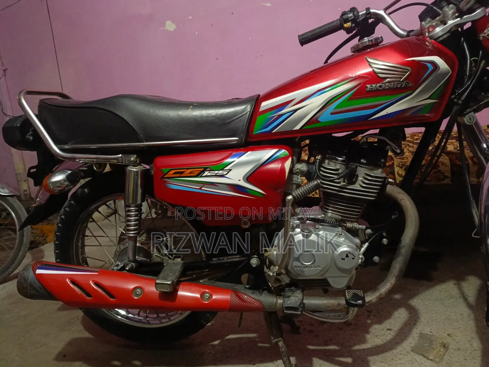 New Honda CB 2023 Red