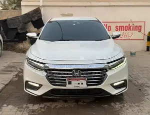 Photo - Honda Insight 2019 EX Hybrid Sedan - Premium Import