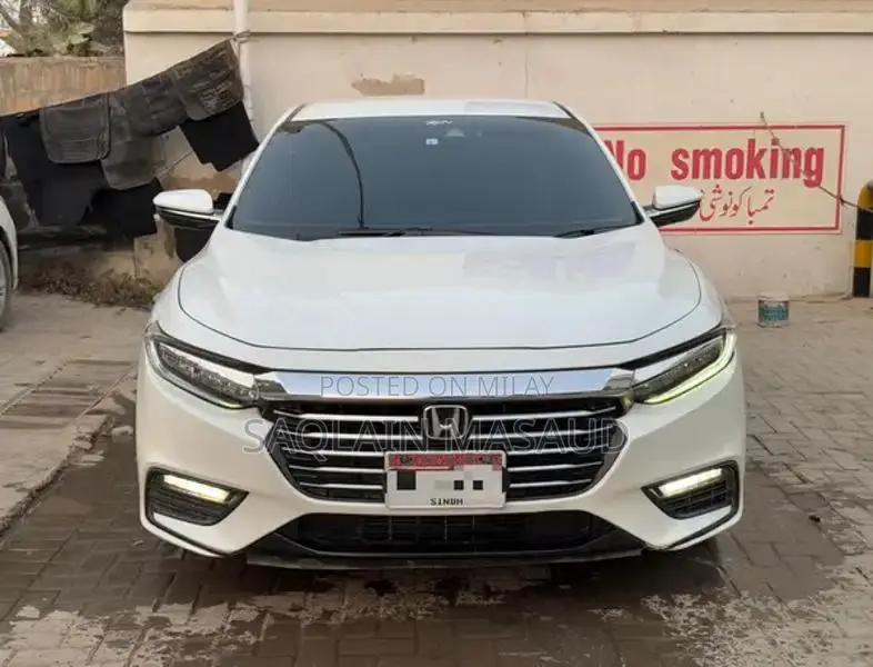 Honda Insight 2019 EX Hybrid Sedan - Premium Import