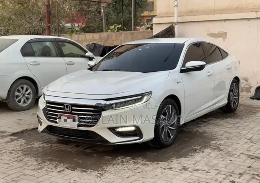 Honda Insight 2019 EX Hybrid Sedan - Premium Import