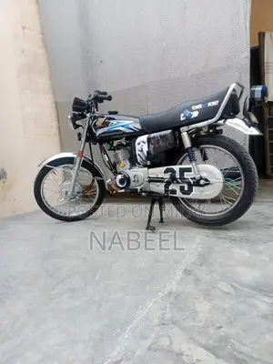 Photo - Honda CG 125 Motorcycle - Latest 2025 Model