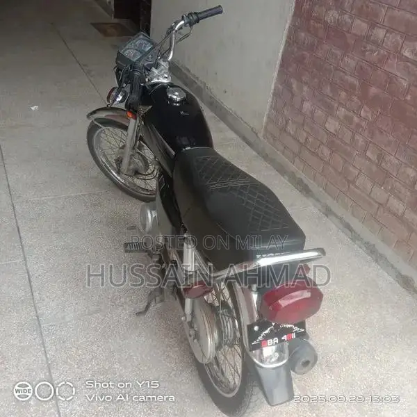 Honda 125cc Motorcycle - 2023 Model Low Mileage