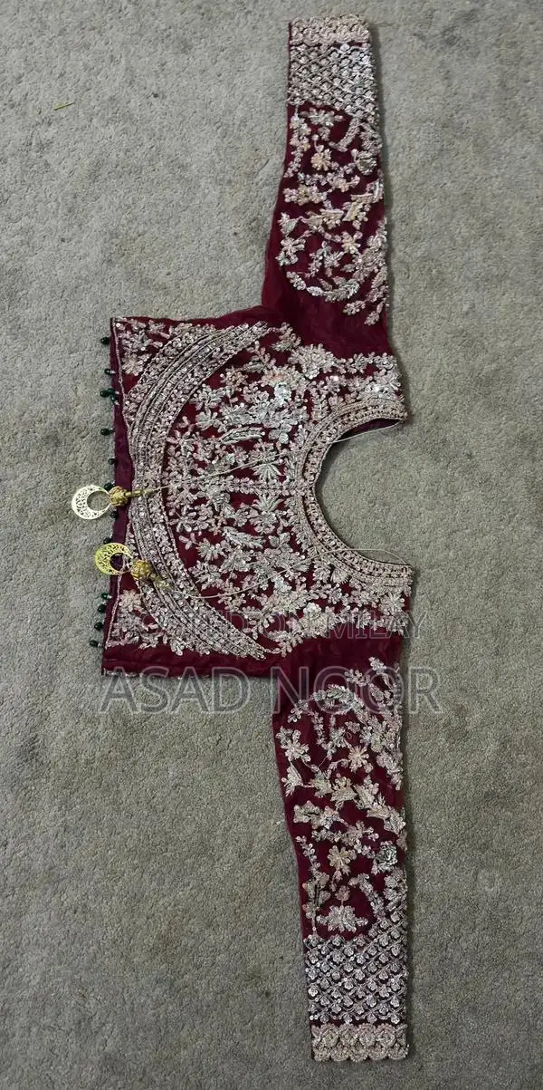 Elegant Bridal Lehenga - Minimally Worn, Almost New Condition