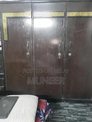 King Size Wooden Bedroom Furniture Set