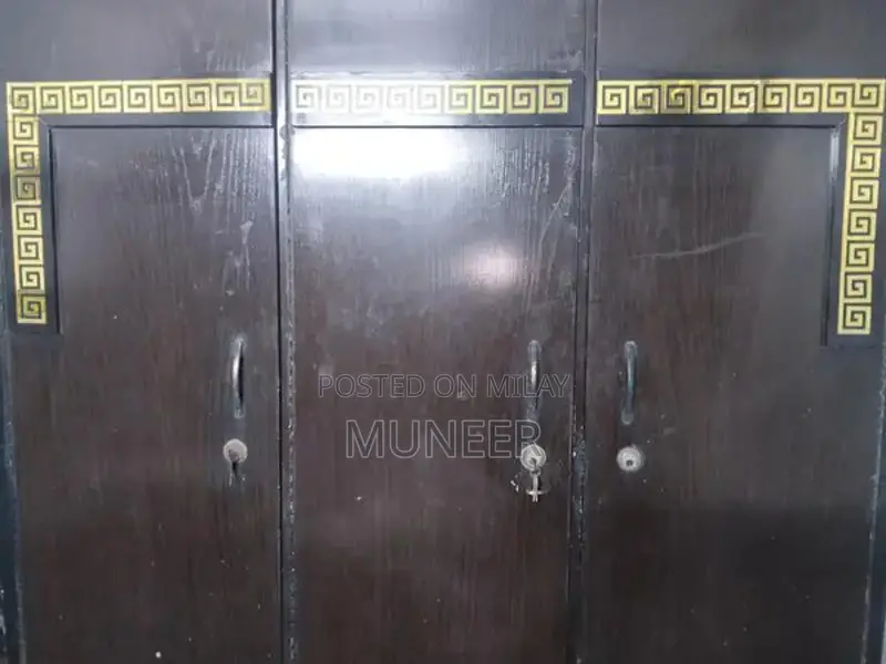 King Size Wooden Bedroom Furniture Set