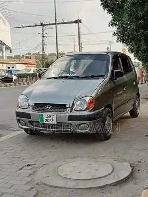 Hyundai Santro Club Compact City Hatchback