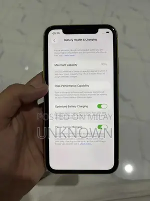 Apple iPhone 11 64GB Smartphone Excellent Condition