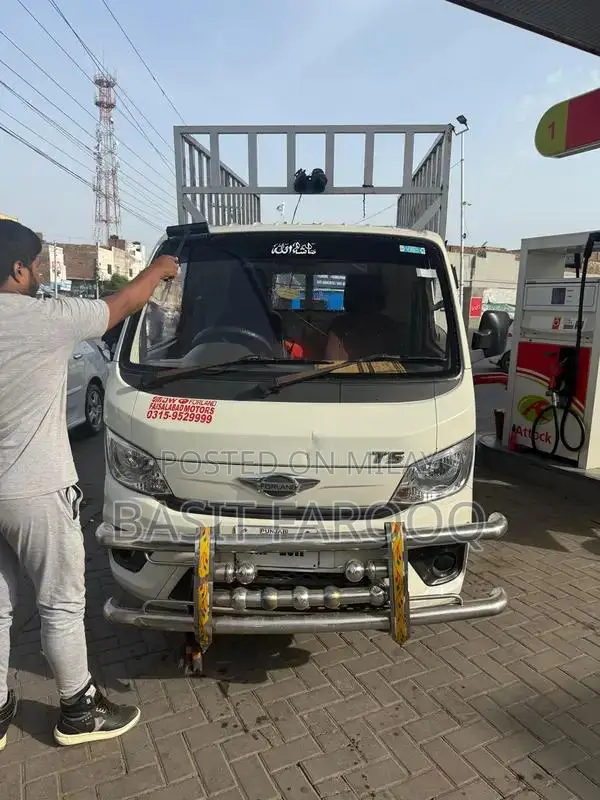 Forland T5 2021 3-Ton Commercial Diesel Truck with Manual Transmission