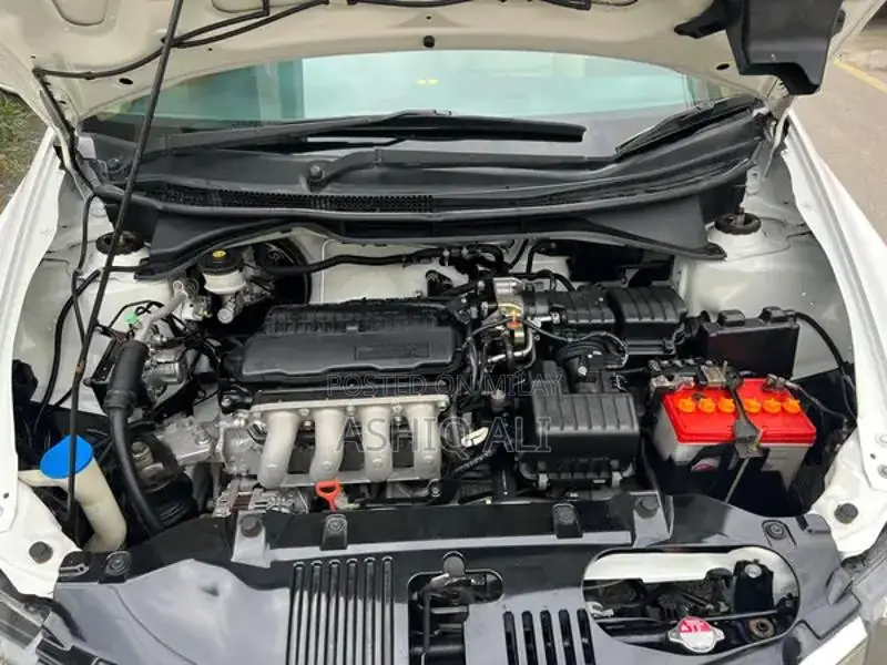 Honda City i-VTEC Sedan Prosmetic Genuine Car