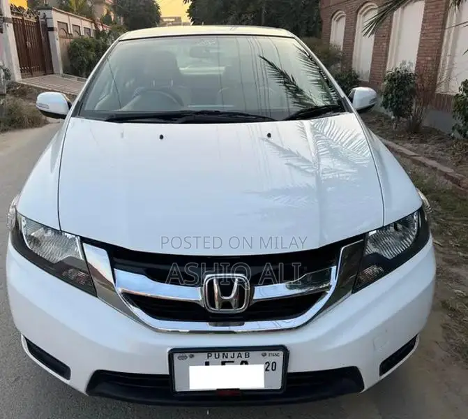 Honda City i-VTEC Sedan Prosmetic Genuine Car