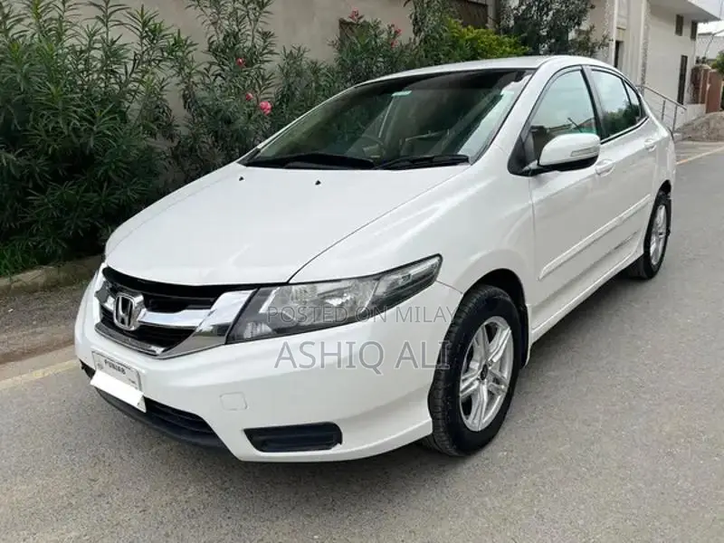 Honda City i-VTEC Sedan Prosmetic Genuine Car