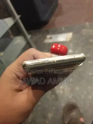 Google Pixel 7 Pro Smartphone with Back Panel Damage