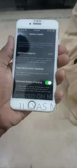 Photo - Apple iPhone 7 32GB Smartphone - Excellent Condition