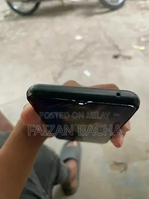 Oppo F11 Blue Smartphone with Clouer Design