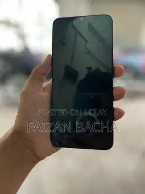 Oppo F11 Blue Smartphone with Clouer Design