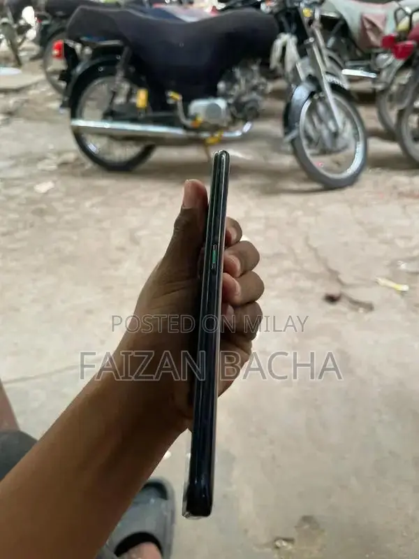 Oppo F11 Blue Smartphone with Clouer Design