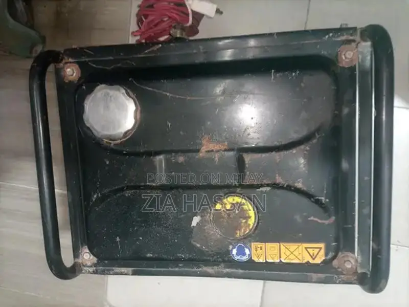 1000W Portable Generator with Easy Start and Low Fuel Consumption