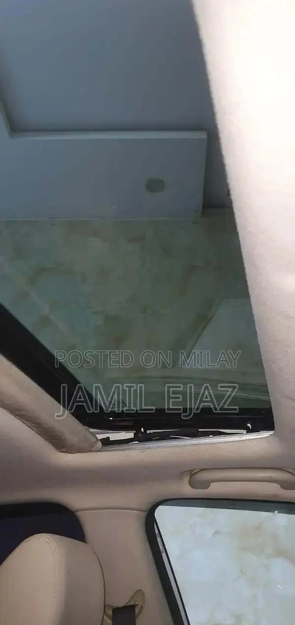 Alsvin Lumear Compact Sedan - Reliable Urban Driving Experience